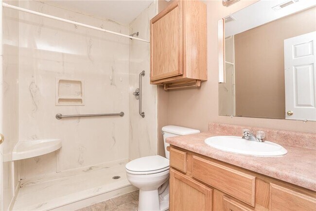 Building Photo - 1437 Sligo St