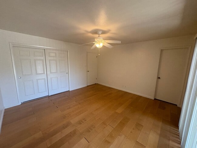 Building Photo - NW Reedley Home Near Shopping Center Rent ...