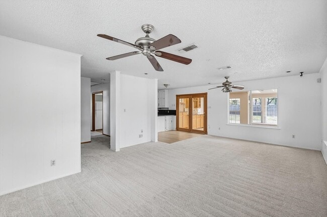Building Photo - 5702 Teasley Ln