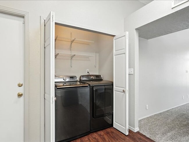 Building Photo - Coming Available July | For Rent | 3 Bed | 2 Bath | Private Yard | 2-Car Garage | HOA with Pool &...