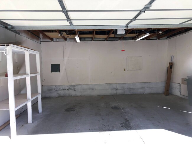 Building Photo - 1816 Cannon Dr