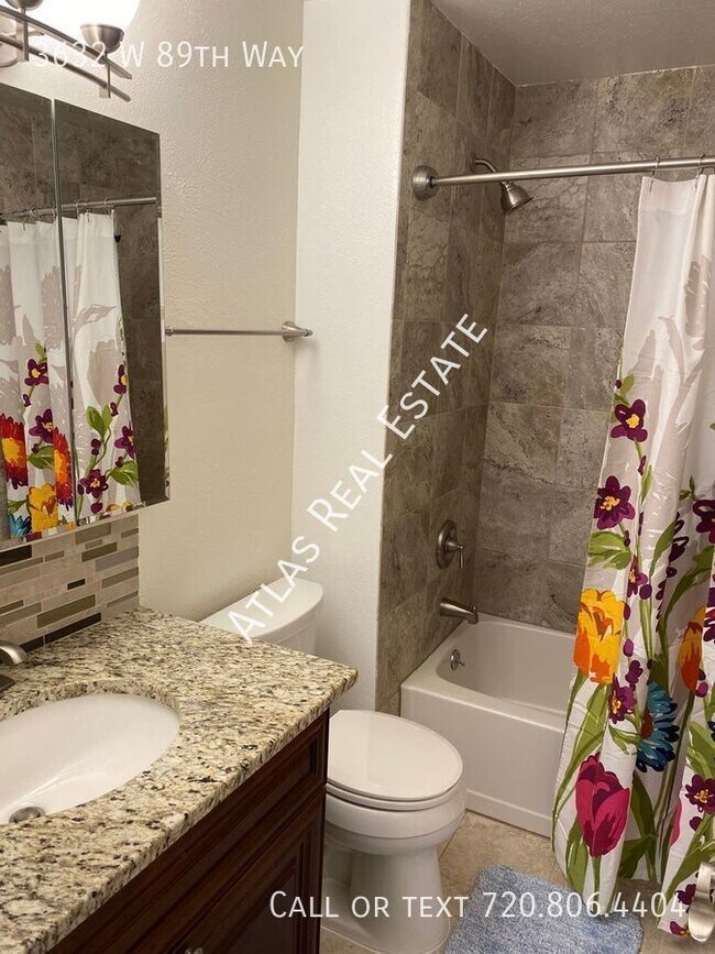 Building Photo - Coming Soon! Beautiful 2 Bedroom Unit in W...