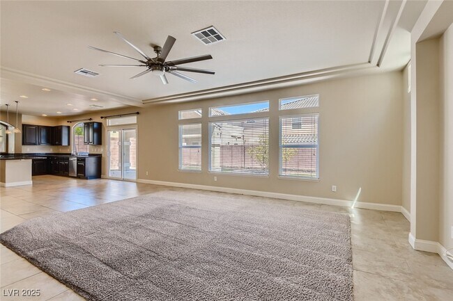 Building Photo - 6250 Sierra Knolls Ct