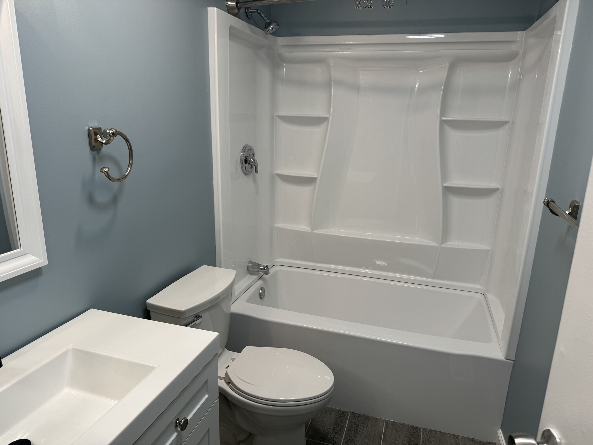 Full Bath-renovated - 1912 Ironwood Ln