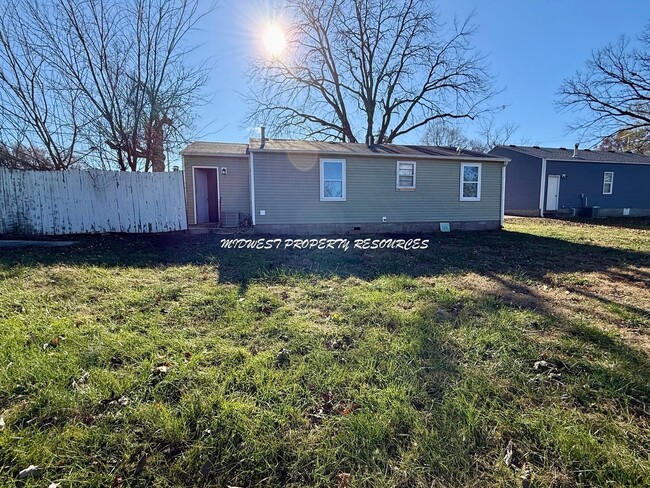 Building Photo - 2 Bedroom Bungalow in Holden