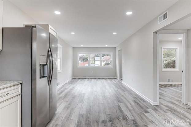 Building Photo - 19 Melville Rd