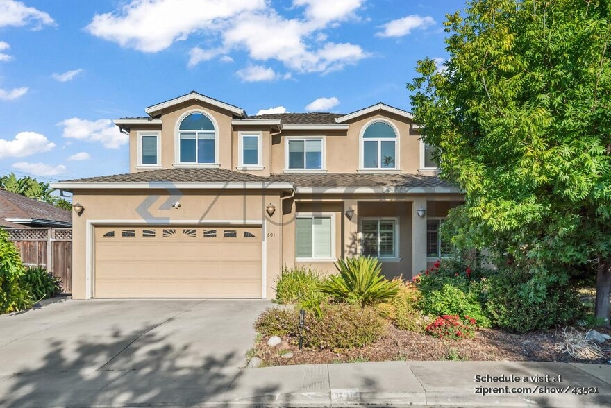 Primary Photo - 601 Hudson Dr