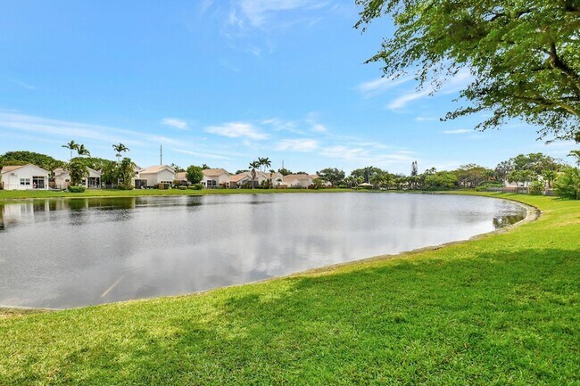 Building Photo - 2489 NW 66th Dr
