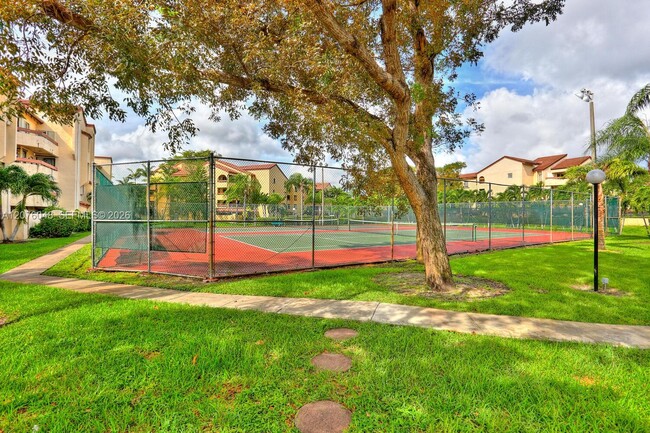 Building Photo - 9280 SW 123rd Ct