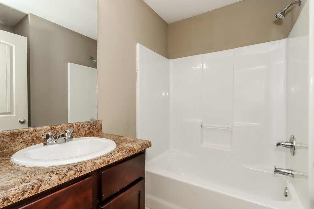 Building Photo - 284 Camellia Way