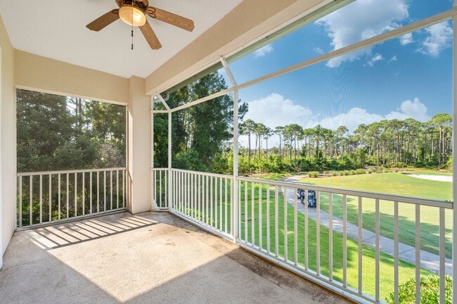 Building Photo - Gorgeous Regatta Bay 3 Bedroom Townhouse!