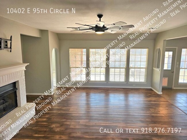 Building Photo - 10402 E 95th Cir N