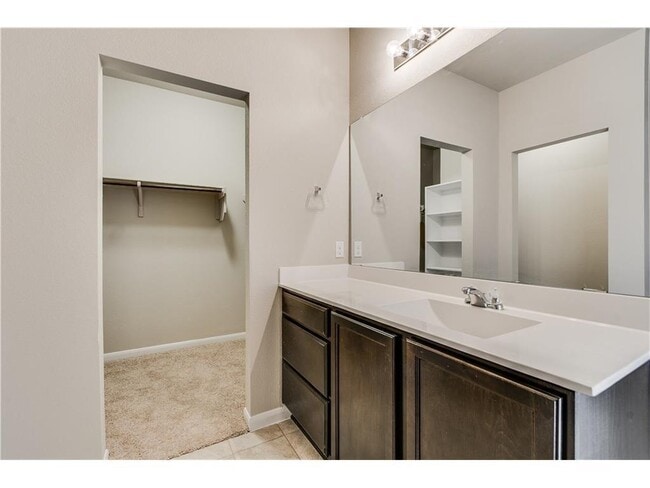 Building Photo - 508 Brashear Ln