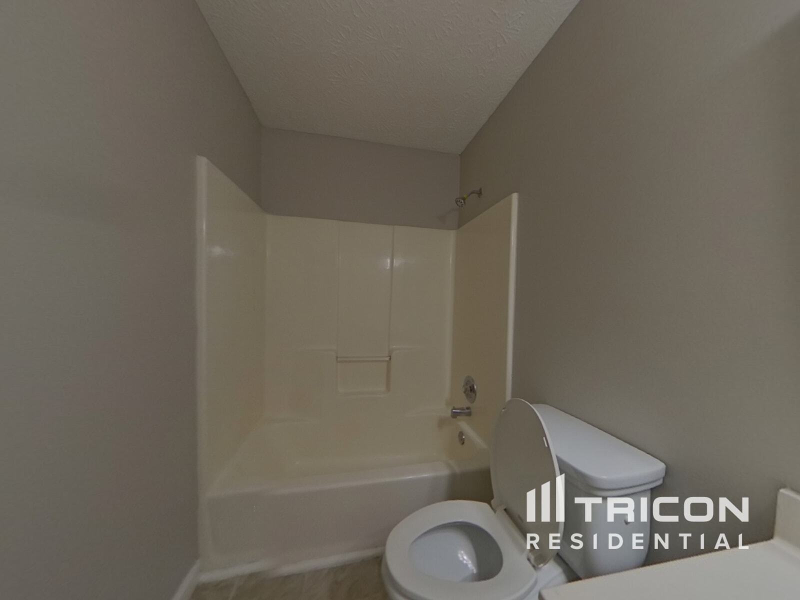Building Photo - 210 Boca Ciega Ct