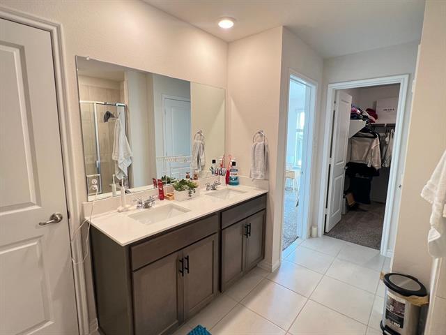 Building Photo - 509 Calm Springs Dr