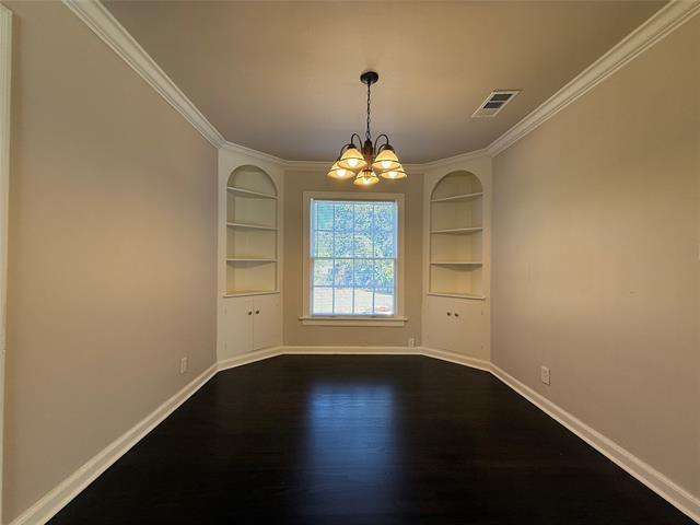 Building Photo - 1321 Smilax Ave