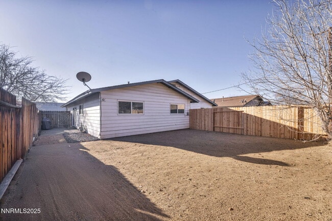 Building Photo - 1640 York Wy