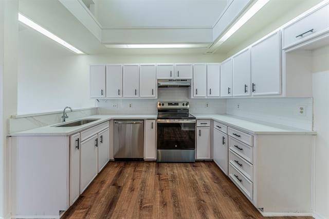 Building Photo - 502 Prairie Dell St