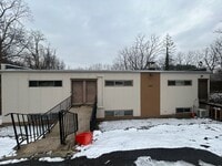 Building Photo - 1 bedroom, 1 bath apartment