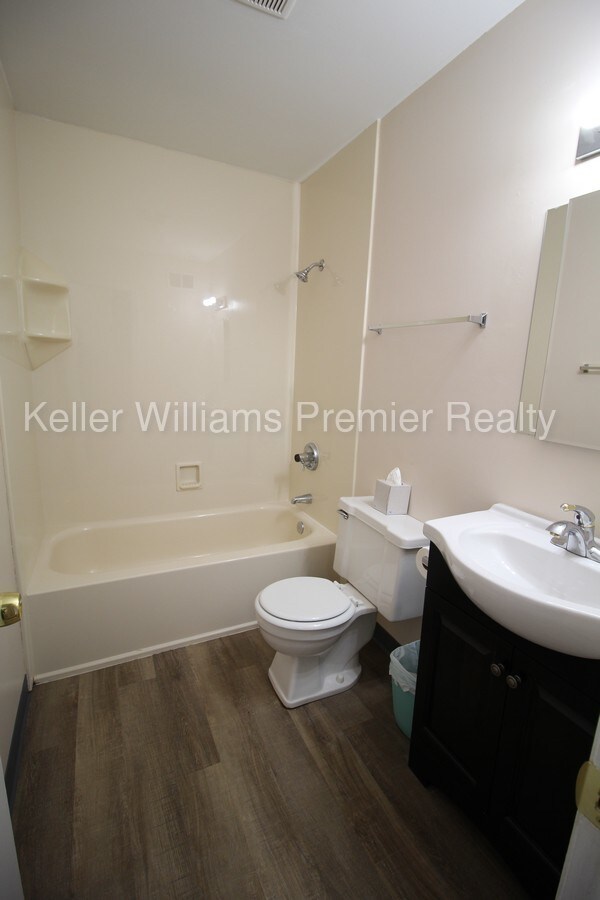 Building Photo - Upper Arlington Schools!