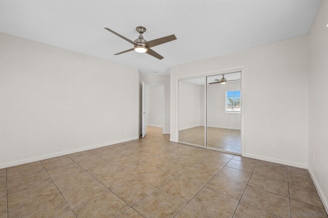 Building Photo - 1749 Dahlia Ave