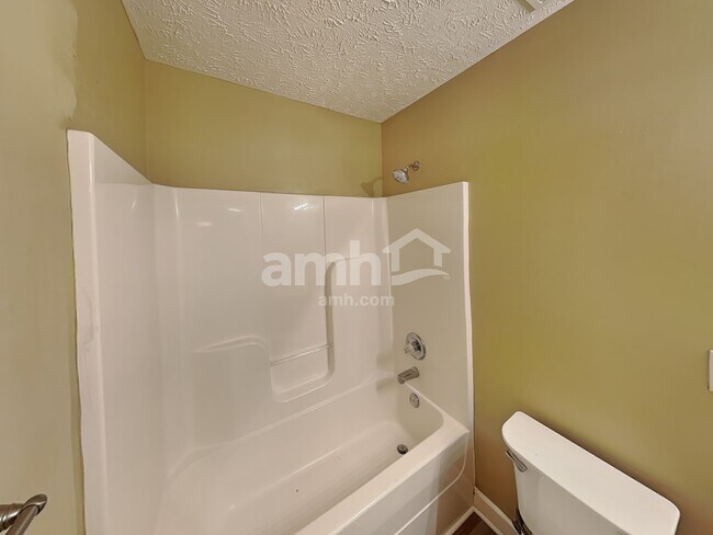 Building Photo - 3505 Bent Wood Ct