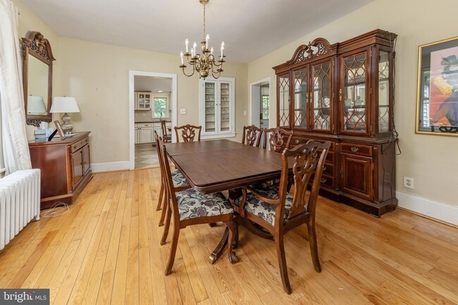 Building Photo - 416 Raritan Ave