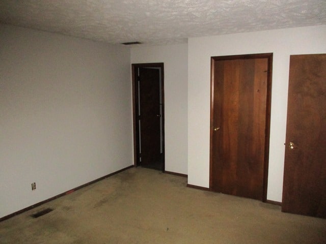 Building Photo - 1600 Northbrook Dr