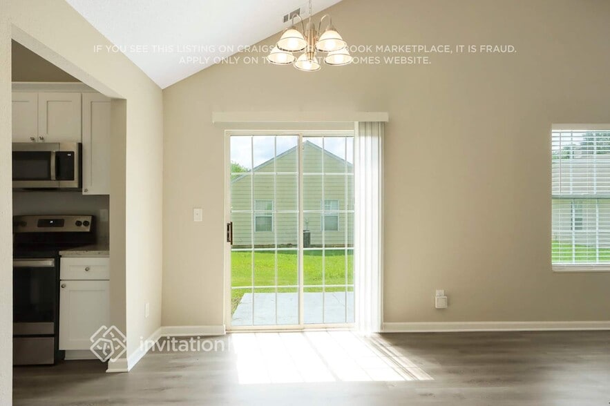 Building Photo - 6322 Klondike River Rd