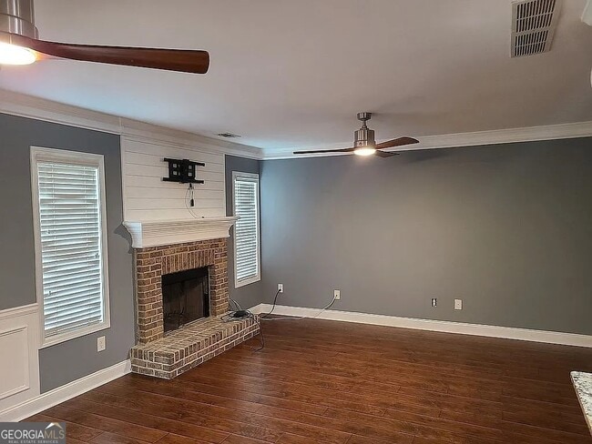 Building Photo - 3185 Glenloch Pl