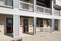 Building Photo - 266 Harris St