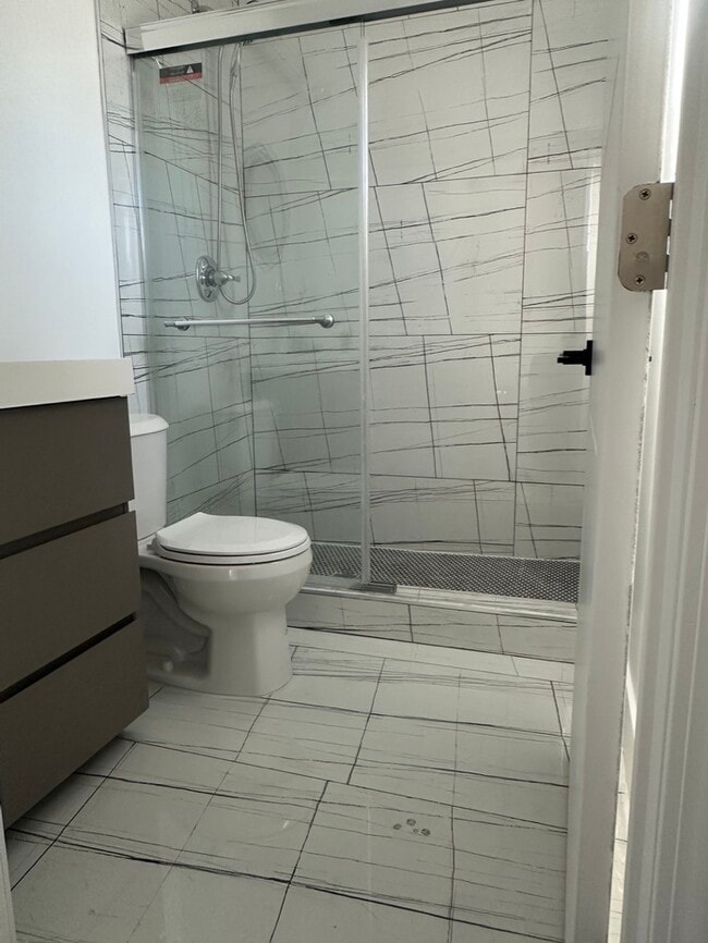 Building Photo - 10859 Nettleton St