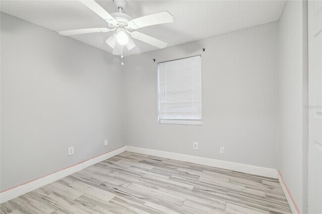 Building Photo - 3679 Sugarcreek Dr