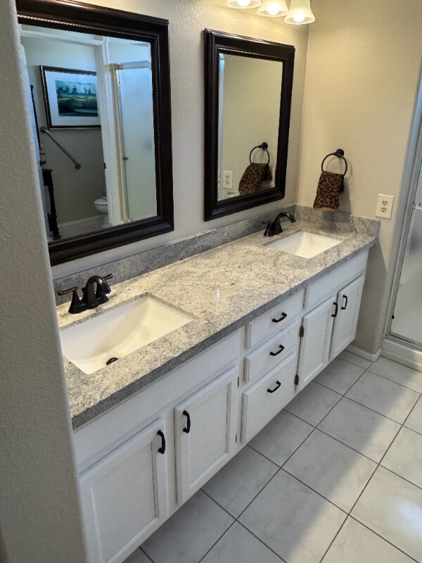 Building Photo - 13714 W Caballero Dr