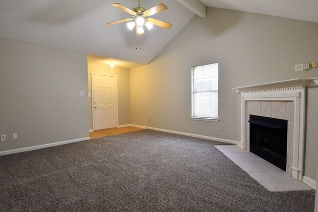 Building Photo - 1514 Estacada Way