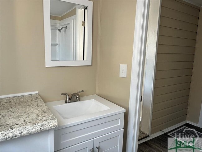 Building Photo - 11 Mikell St