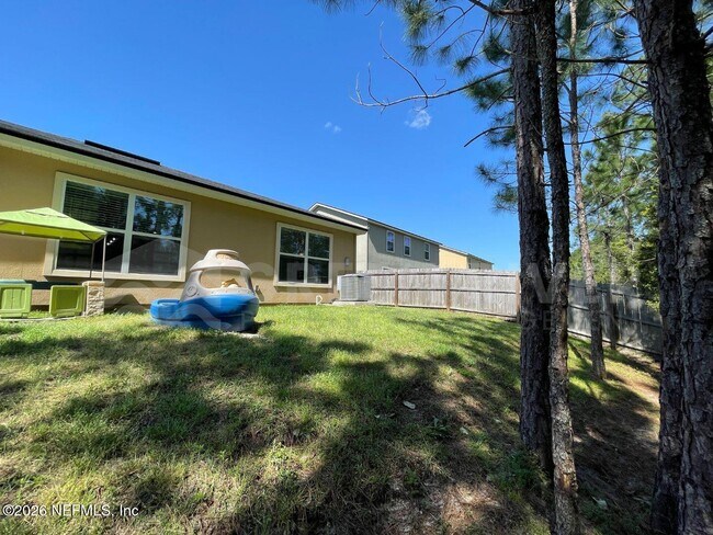 Building Photo - 15366 Bareback Dr