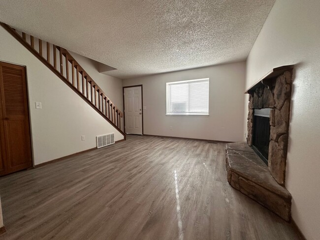 Primary Photo - Tastefully updated townhome!