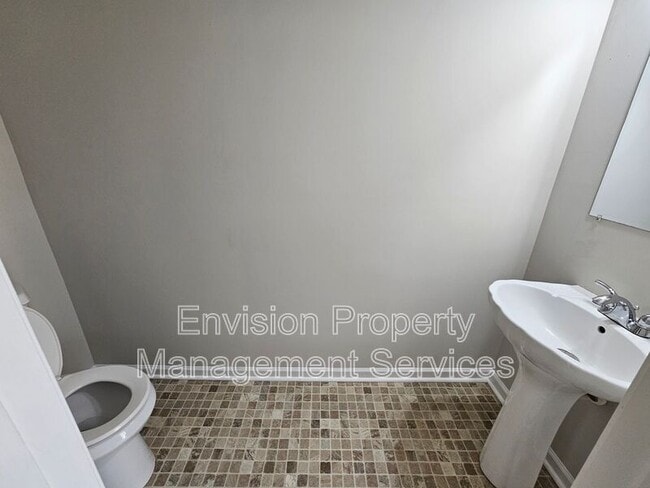 Building Photo - 678 Georgetown Ct