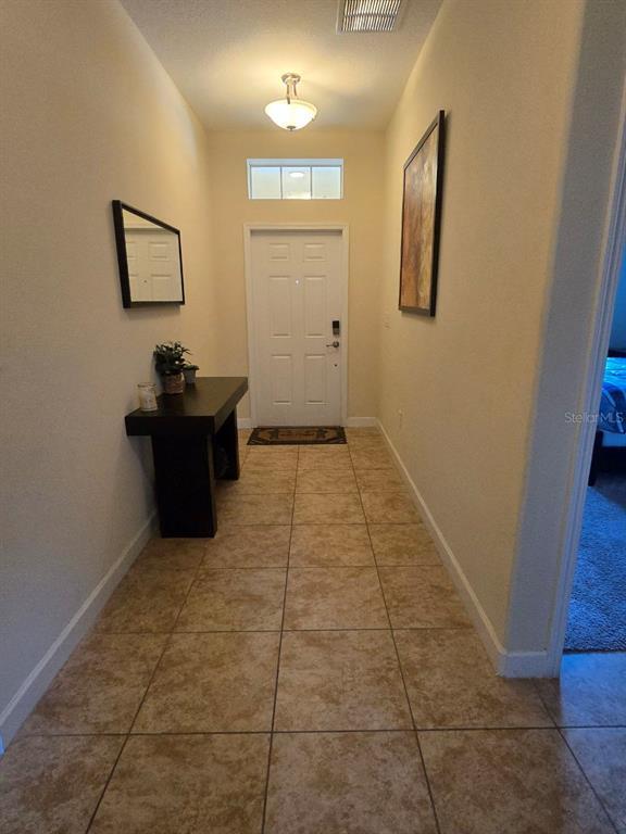 Building Photo - 8923 Cuban Palm Rd