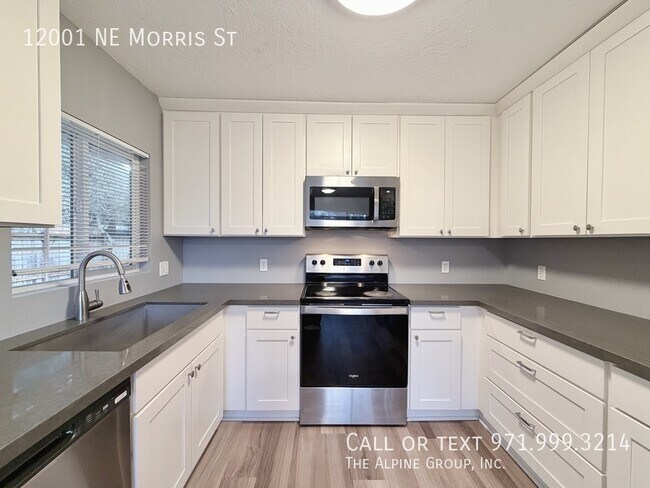 Building Photo - 12001 NE Morris St