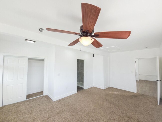 Building Photo - 4 bed 3 bath Single-family Home in Glenview/Lower Diamond area of Oakland