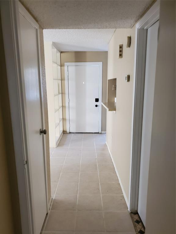 Building Photo - 6701 Sands Point Dr