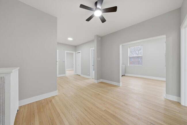 Building Photo - 7520 N Seeley Ave