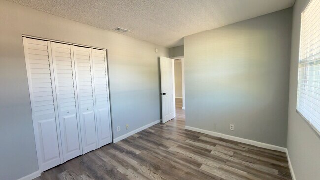 Building Photo - Titusville 2 Bedroom w/ Balcony