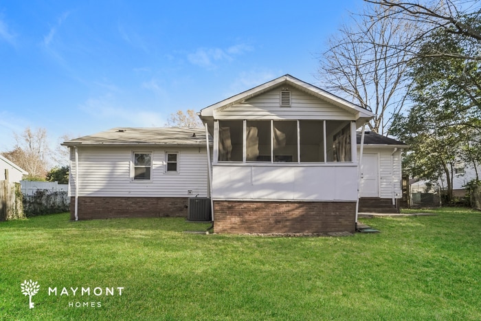 Building Photo - 6522 McBride St