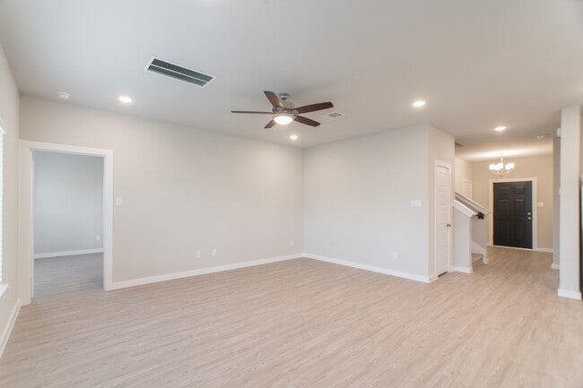 Building Photo - 21710 Prickly Caterpillar Ct