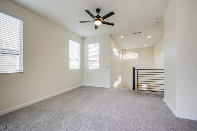 Building Photo - 2141 Havensight Ln