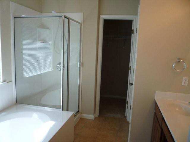 Building Photo - 102 Aguilar Dr