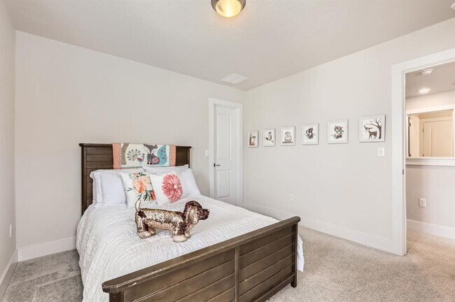 Building Photo - 8615 McKamy Dr